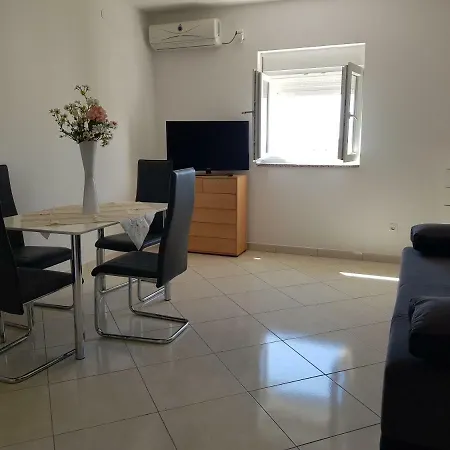 Apartment Margita *